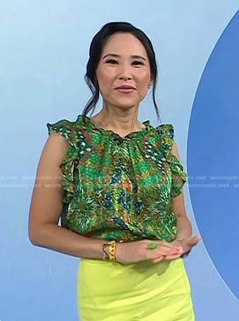 Vicky’s green printed ruffle top on Today