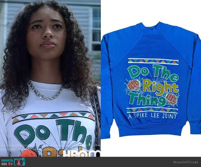  Vintage Do The Right Thing A Spike Lee Joint Sweatshirt worn by Tabitha 'Tabby' Hayworth (Chandler Kinney) on Pretty Little Liars Original Sin