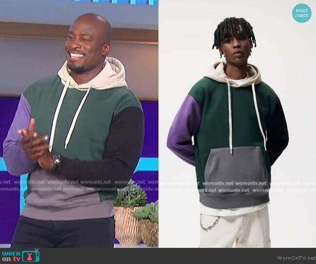 Zara Block Color Hooded Sweatshirt worn by Akbar Gbajabiamila on The Talk