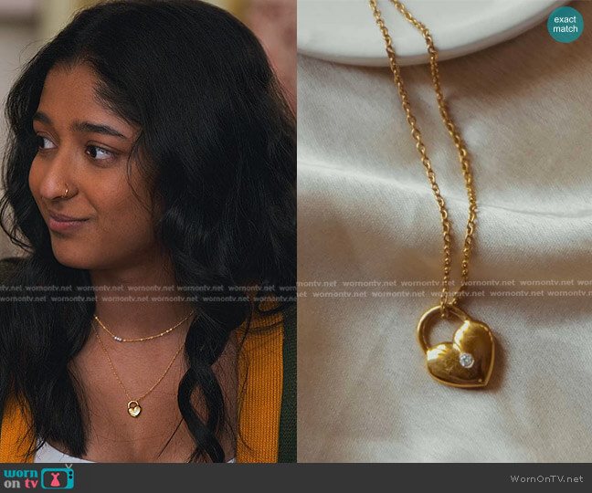 Hyperbole Accessories The Love Lock Necklace worn by Devi Vishwakumar (Maitreyi Ramakrishnan) on Never Have I Ever