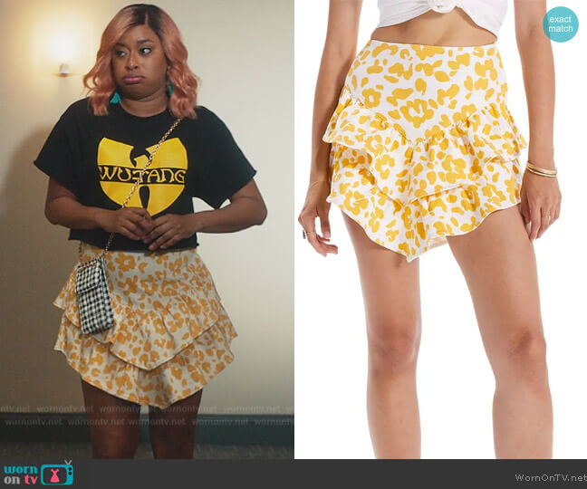 Mother The Ruffle Leopard Print Miniskirt worn by Phoebe (Phoebe Robinson) on Everythings Trash