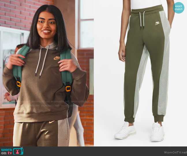 Nike Serena Williams Design Crew Trousers worn by Aneesa (Megan Suri) on Never Have I Ever
