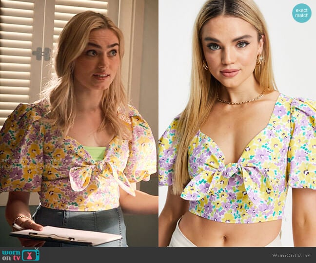 River Island Floral Tie Front Crop Top worn by Val (Meg Donnelly) on High School Musical The Musical The Series