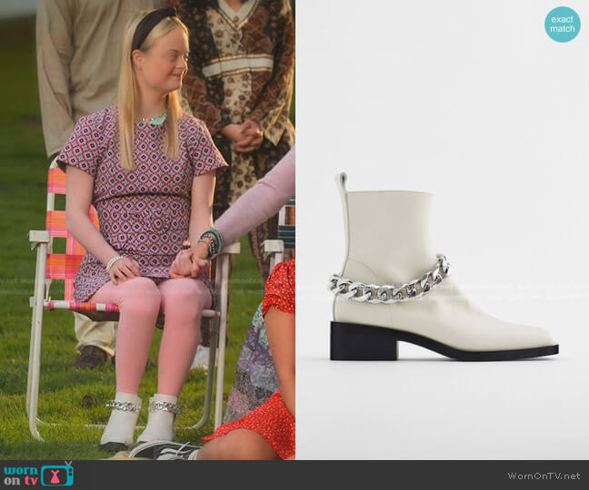 Zara Ankle Chain Bootie worn by Rebecca (Lily D. Moore) on Never Have I Ever