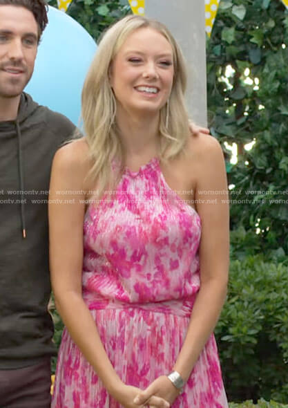 Abby’s pink dress at Dominic’s birthday party on The Young and the Restless