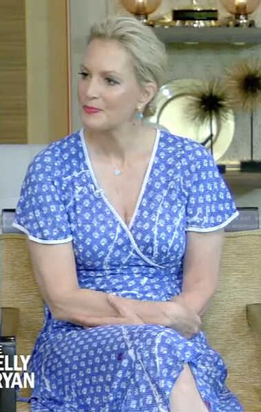 Ali Wentworth's blue print wrap dress on Live with Kelly and Ryan