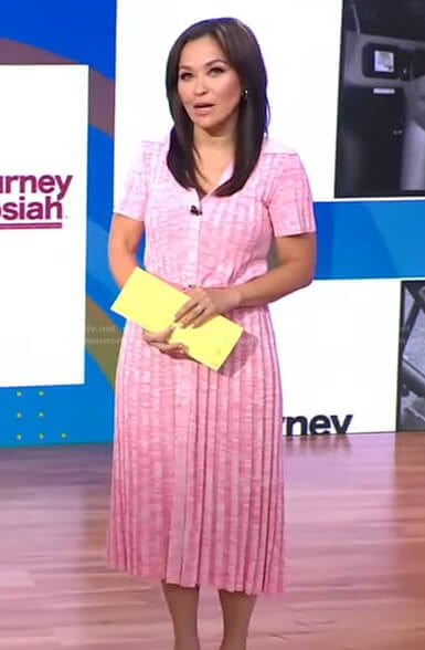 Eva’s pink ribbed collared dress on Good Morning America