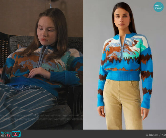 BDG Jesse Half-Zip Sweater worn by Lucy (Zoe Margaret Colletti) on Only Murders in the Building