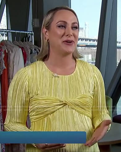 Blaire Walsh’s yellow ribbed dress on Access Hollywood