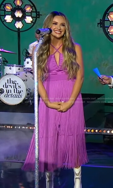 Carly Pearce’s purple fringe dress on Good Morning America