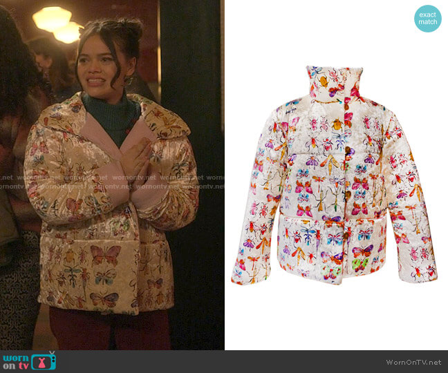 Dauphinette Natasha Puffer in Happy Bug Day Velvet worn by Minnie 'Mouse' Honrada (Malia Pyles) on Pretty Little Liars Original Sin