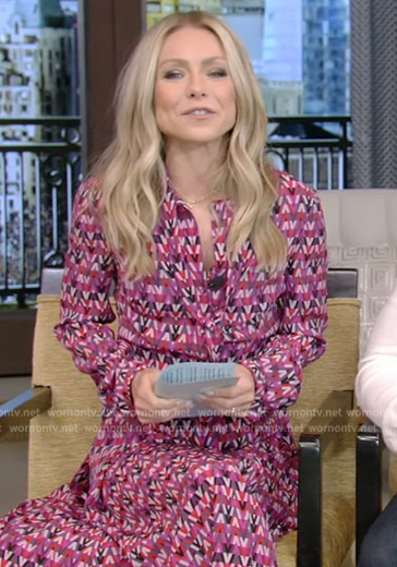 Kelly’s pink printed shirtdress on Live with Kelly and Ryan