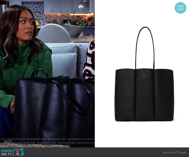 Matt & Nat Hyde Tote worn by Fatima (Crystal Hayslett) on Tyler Perrys Sistas