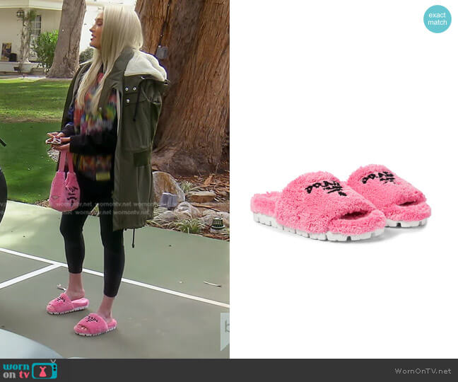 WornOnTV: Erika's black print sweatshirt and pink bag on The Real