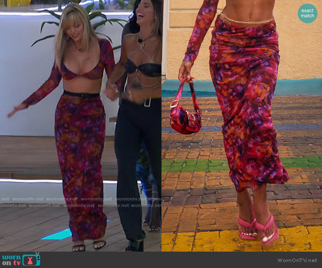 Pretty Little Thing Pink Floral Printed Mesh Low Rise Midaxi Skirt worn by Mackenzie Dipman on Love Island USA