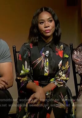 Regina Hall’s black floral print shirtdress on Extra