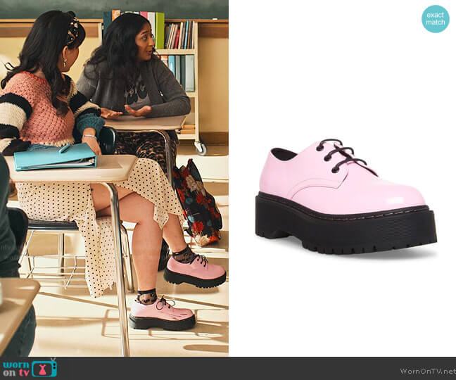 Brenton Pink Patent Boots by Steve Madden worn by Eleanor Wong (Ramona Young) on Never Have I Ever