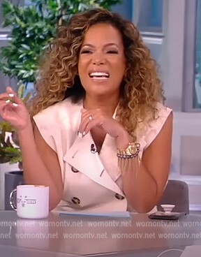 Sunny’s white double breasted dress on The View