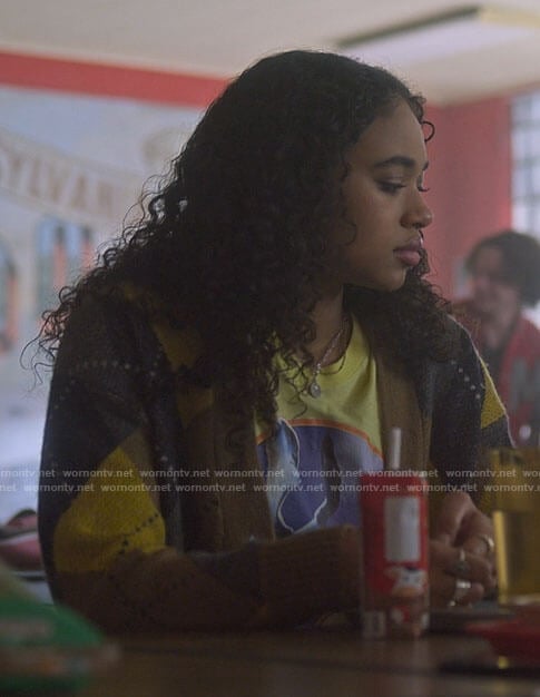 Tabby's yellow argyle cardigan on Pretty Little Liars Original Sin