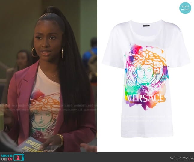 Versace Medusa-motif T-shirt worn by Annika (Justine Skye) on Grown-ish