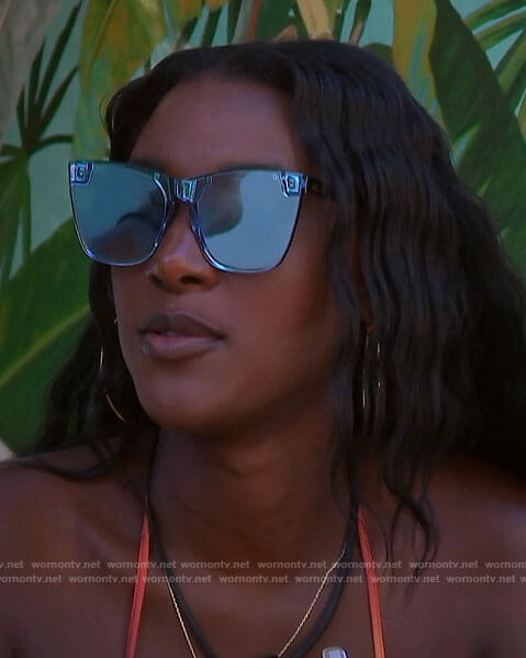 Zeta's blue sunglasses on Love Island USA