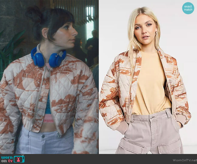 ASOS COLLUSION quilted bomber jacket with photographic print worn by Musa (Elisha Applebaum) on Fate The Winx Saga