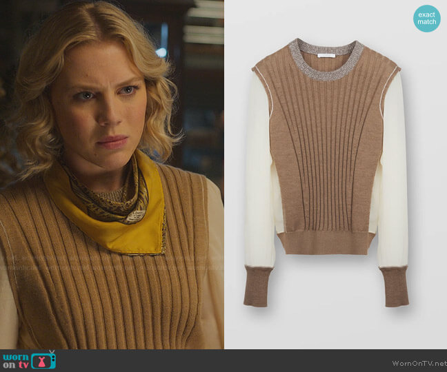 Chloe Bi Fabric Sweater worn by Stella (Hannah van der Westhuysen) on Fate The Winx Saga