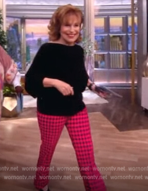 Joy’s pink houndstooth pants on The View
