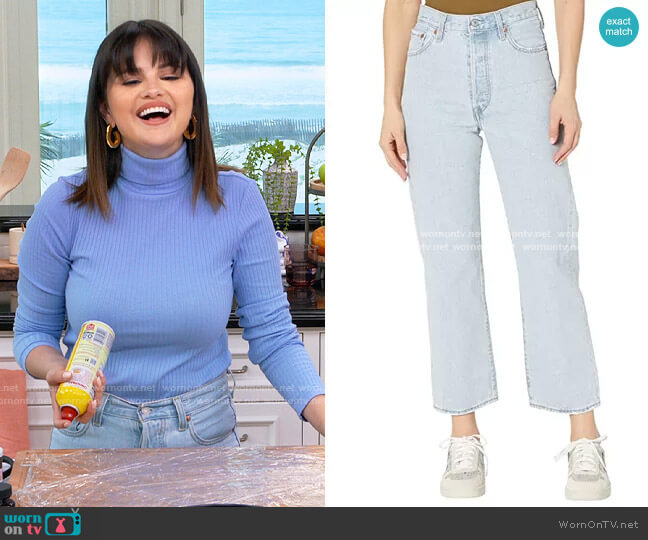 Levis Ribcage Jeans in Ojai Shore worn by Selena Gomez on Selena + Chef
