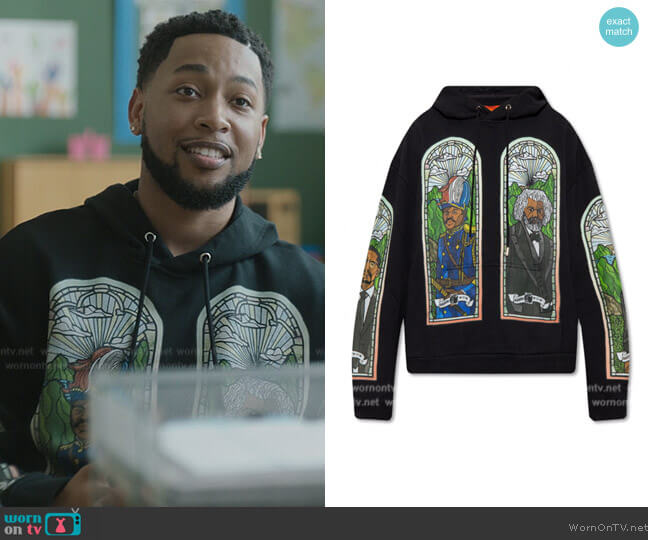Who Decides War X Barriers NY worn by Emmett (Jacob Latimore) on The Chi