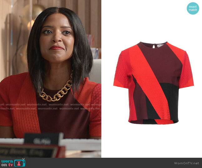 Mallory’s red colorblock top on She-Hulk Attorney at Law