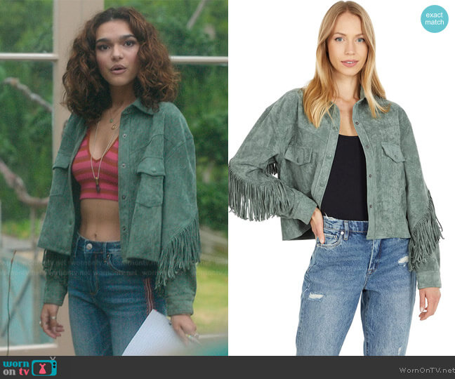 Blank NYC Faux Suede Fringe Shirt Jacket worn by Flora (Paulina Chavez) on Fate The Winx Saga