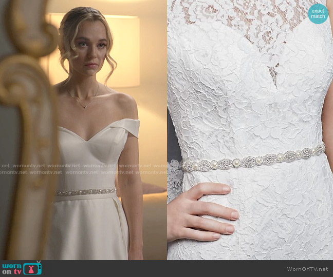 David's Bridal Scalloped Crystal and Pearl Sash worn by Sam (Madison Iseman) on American Horror Stories