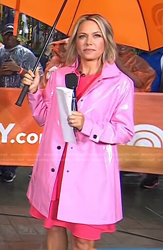 Dylan’s pink raincoat on Today