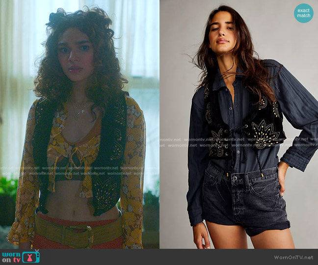 Free People Delilah Studded Vest worn by Flora (Paulina Chavez) on Fate The Winx Saga