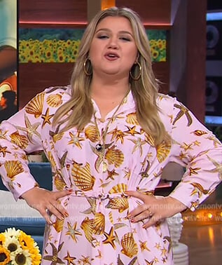 Kelly’s starfish print shirtdress on The Kelly Clarkson Show