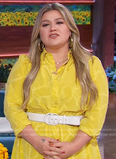 WornOnTV: Kelly’s yellow chain print dress on The Kelly Clarkson Show ...