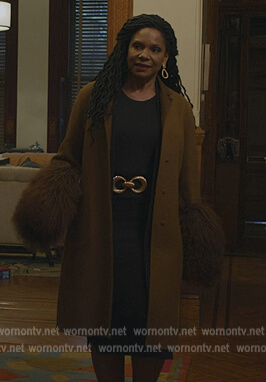Liz's coat with shearling cuffs on The Good Fight