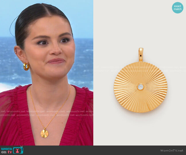 Monica Vinader Disco Round Diamond Pendant worn by Selena Gomez on Selena + Chef
