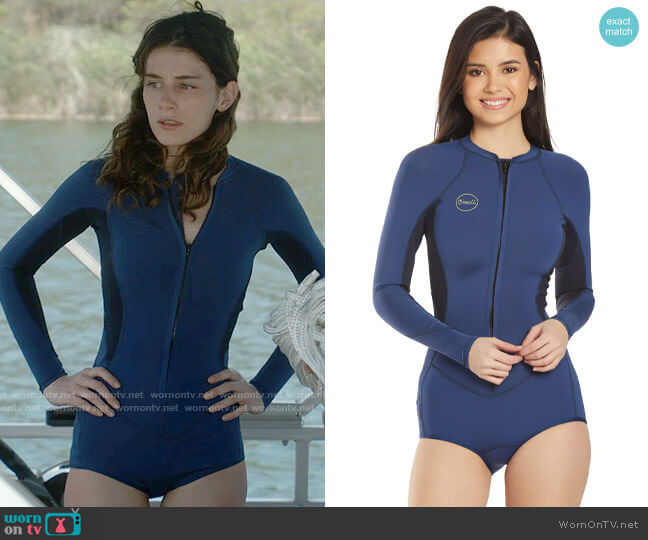 O'Neill Bahia 2/1MM L/S SURF Suit worn by Finn (Olivia Rouyre) on American Horror Stories