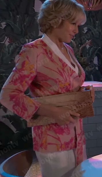 Peyton's pink floral cardigan on General Hospital