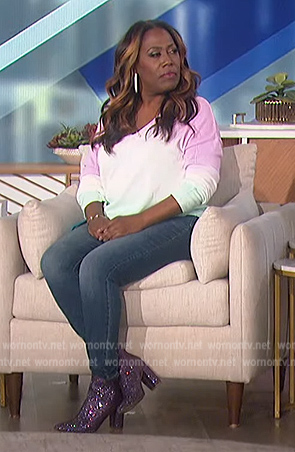 Sheryl’s ombre v-neck sweater on The Talk