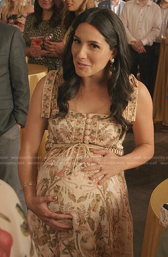 Stacey’s floral print maternity dress on Dynasty