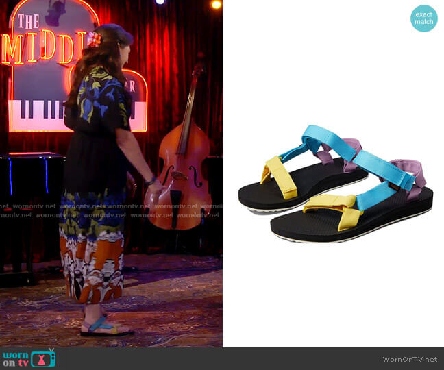 Teva Original Universal Sandals in Mirage Multi worn by Kat Silver (Mayim Bialik) on Call Me Kat