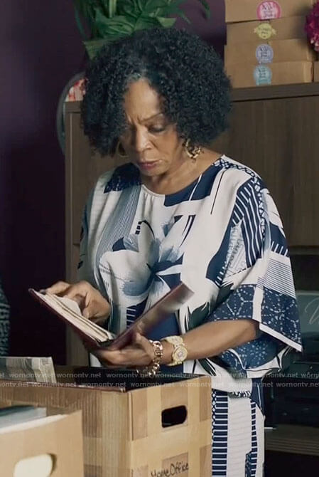 Violet’s blue and white floral top and pants set on Queen Sugar