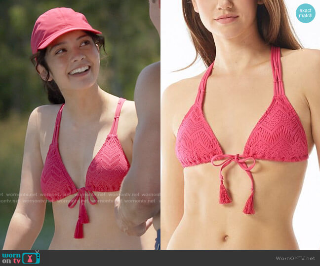 Vince Camuto Crochet Tie-Front Triangle Bikini Top in Dragonfruit worn by Haley  on American Horror Stories