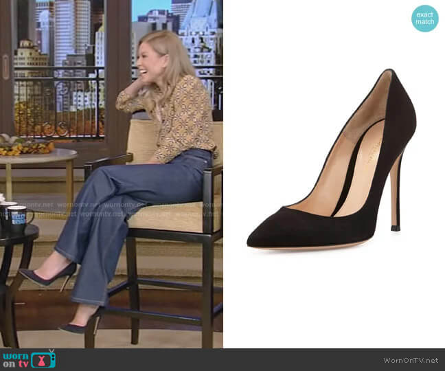 Gianvito Rossi Suede Point-Toe Pump worn by Kelly Ripa on Live with Kelly and Ryan