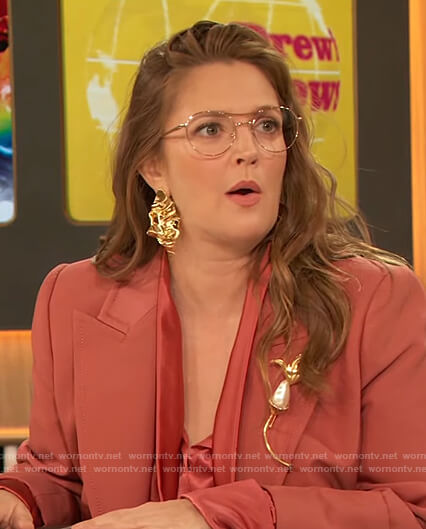 Drew’s pink blazer on The Drew Barrymore Show