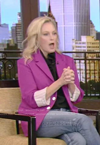 Ali Wentworth’s purple blazer on Live with Kelly and Ryan