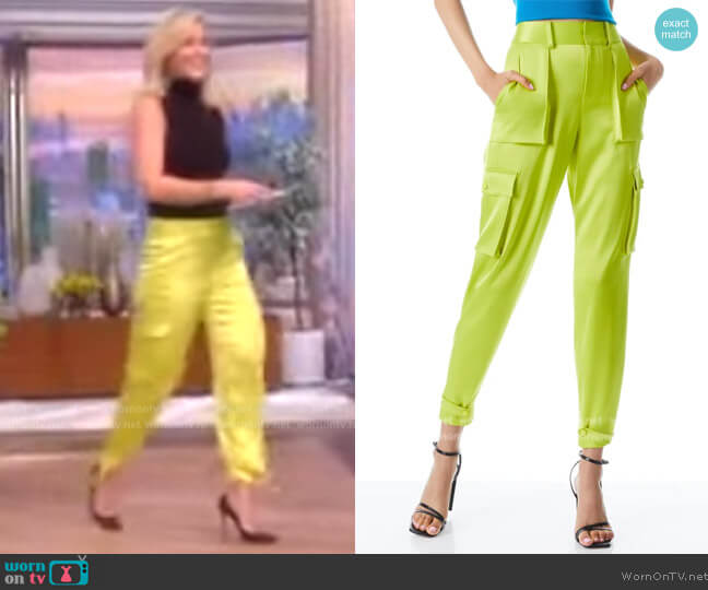Alice + Olivia Hayes Straight Leg Cargo Pants worn by Sara Haines on The View